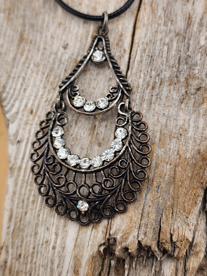 18in Adjustable Filigree Teardrop Pendant Necklace with Clear Crystals - Black