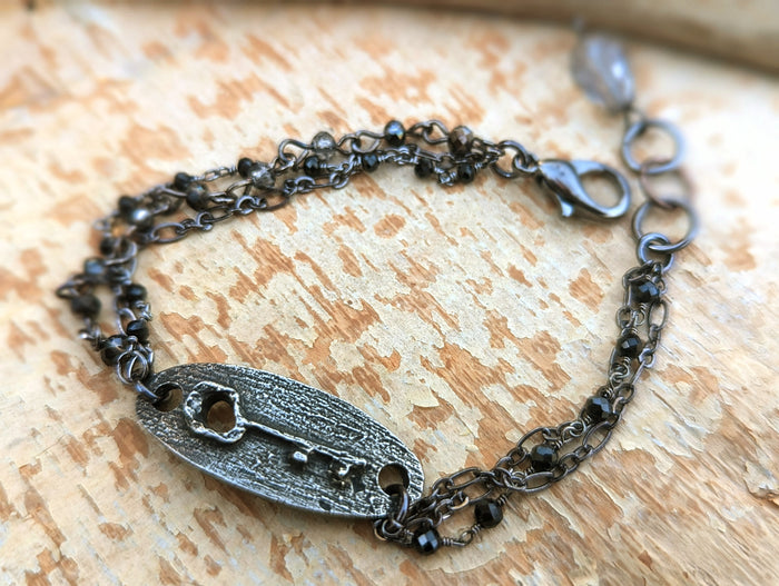 Pewter Skeleton Key Bracelet 2 - Minxes' Trinkets