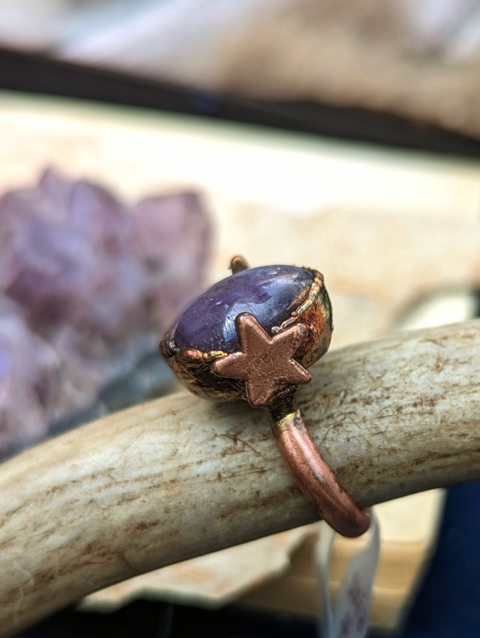 Size 7 Trapiche Ruby Electroformed Ring - Minxes' Trinkets