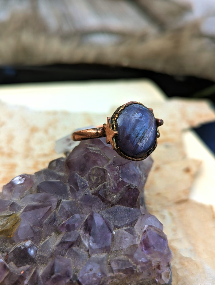 Size 7 Trapiche Ruby Electroformed Ring - Minxes' Trinkets
