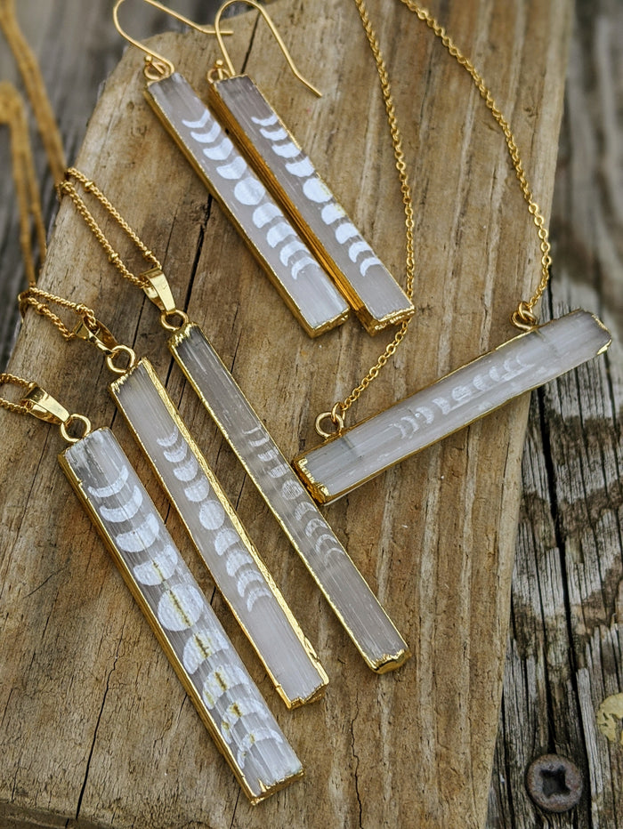 Slightly Imperfect - Engraved Selenite Moon Phase Necklace - Vertical Bar I - Minxes' Trinkets